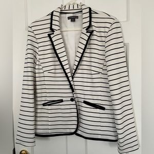 NWT Spectator Style Black & White Ponte Knit Jacket Size Large